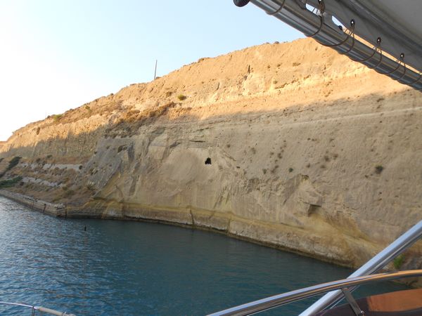 corinth3-the-beautiful-colors-of-the-sides-as-they-start-to-rise