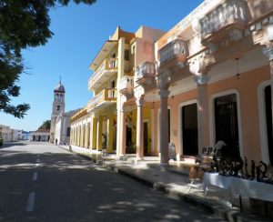 403-Museum-and-Hotel-in-Bayamo_thumb