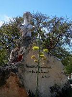 tn_735 Marti statue Varadero